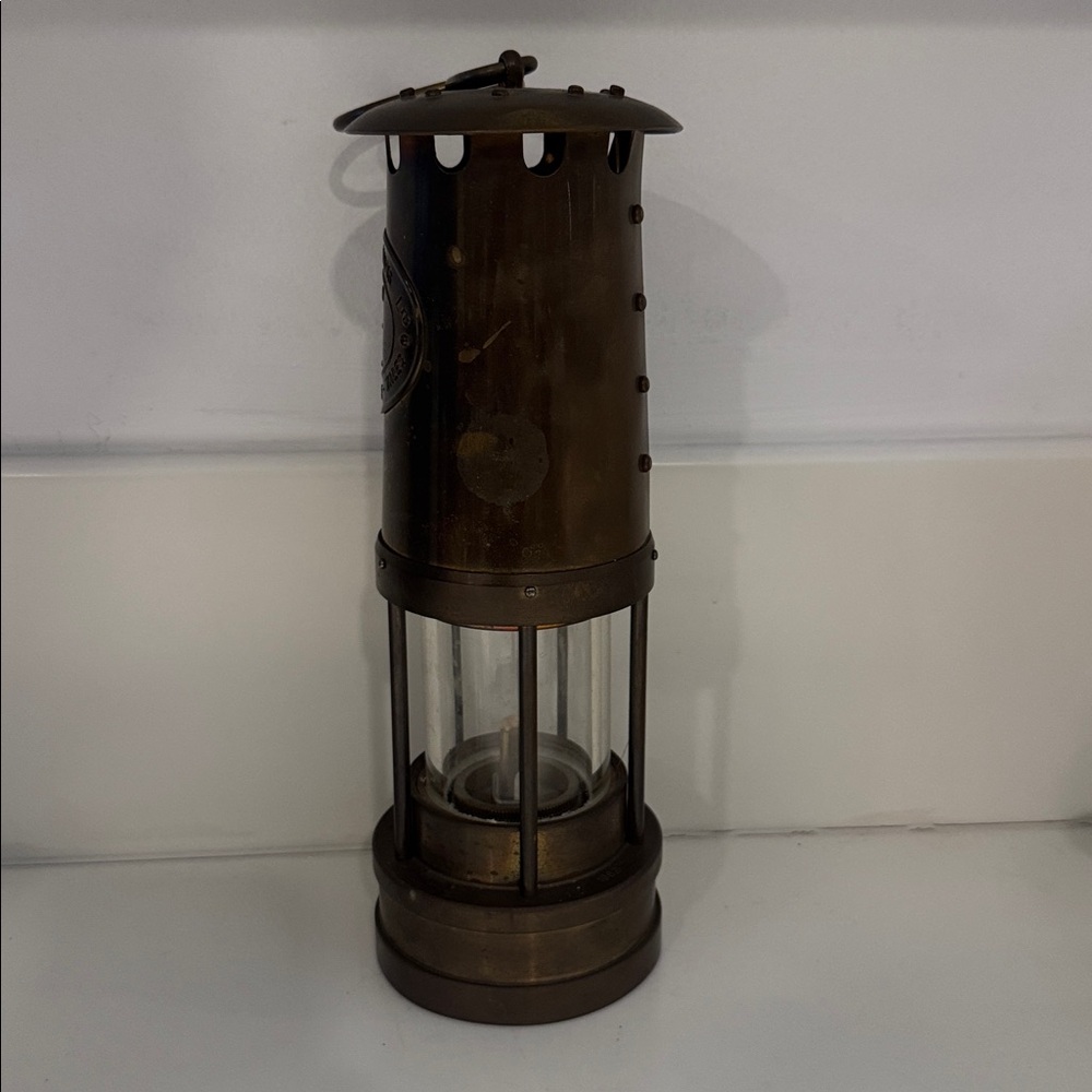 VINTAGE Brass Miners Lamp E Thomas & Williams Cambrian Safety Lamp Made in Wales - Picture 5 of 5